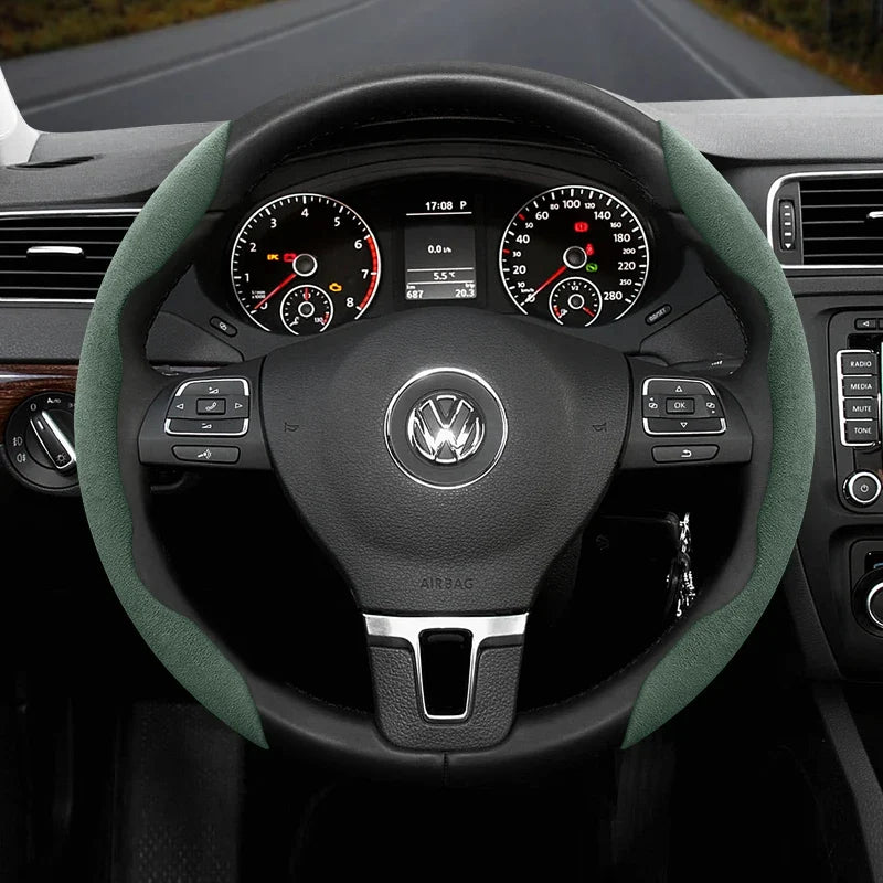Capa de Volante Camurça Antiderrapante para Volkswagen – Grip Esportivo Segmentado Premium